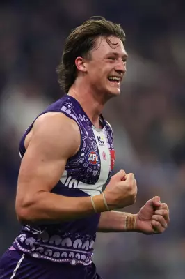 Fremantle Dockers Top AFL After Geelong Ends Sydney's Streak