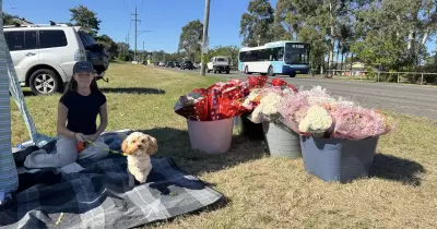 Teen flower seller robbed in broad daylight on Mother's Day weekend