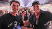 Shannon Noll Turns Jetstar Flight into Hilarious Lookalike Party