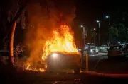 Six Arrested in Alice Springs Riot After Police Car Overturned