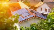 Solar Plan to Cut $135 from 260,000 QLD Homes' Bills
