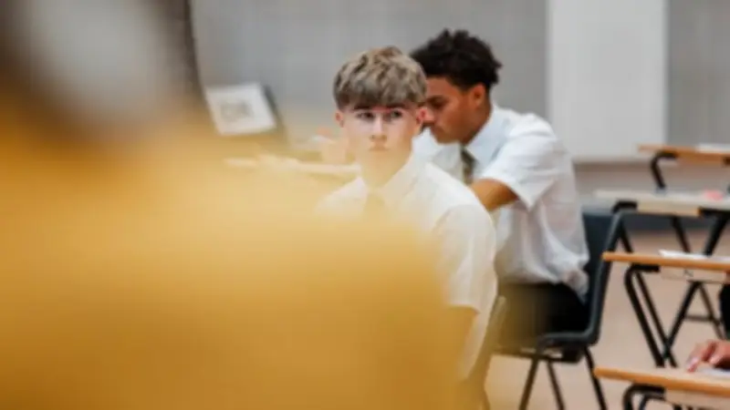 3 Key Ways Schools Can Help Australian Students Stay Until Year 12
