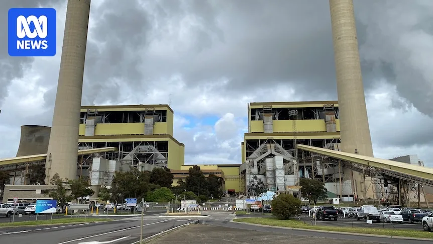 AGL to Cut Hundreds of Jobs at Bayswater and Loy Yang Before Christmas