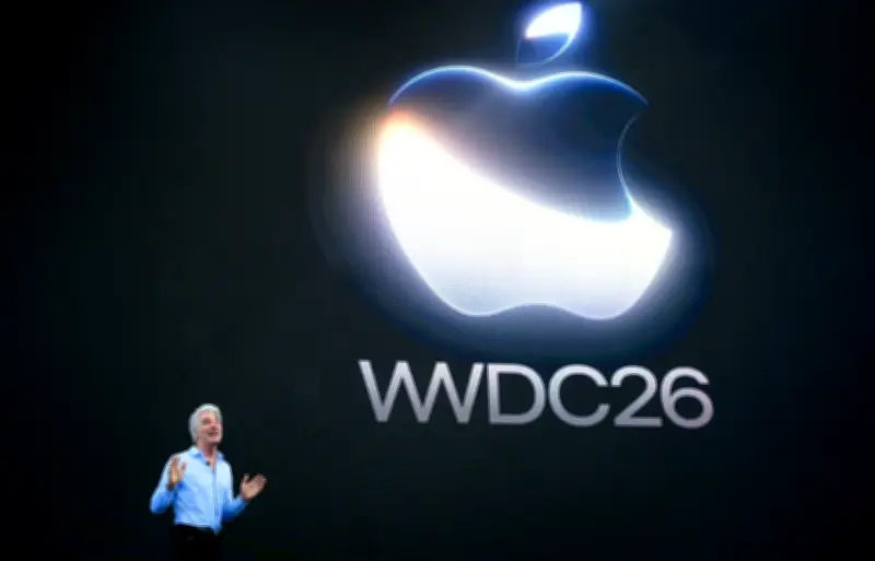 Apple Turns to Google for AI After Failed First Attempt