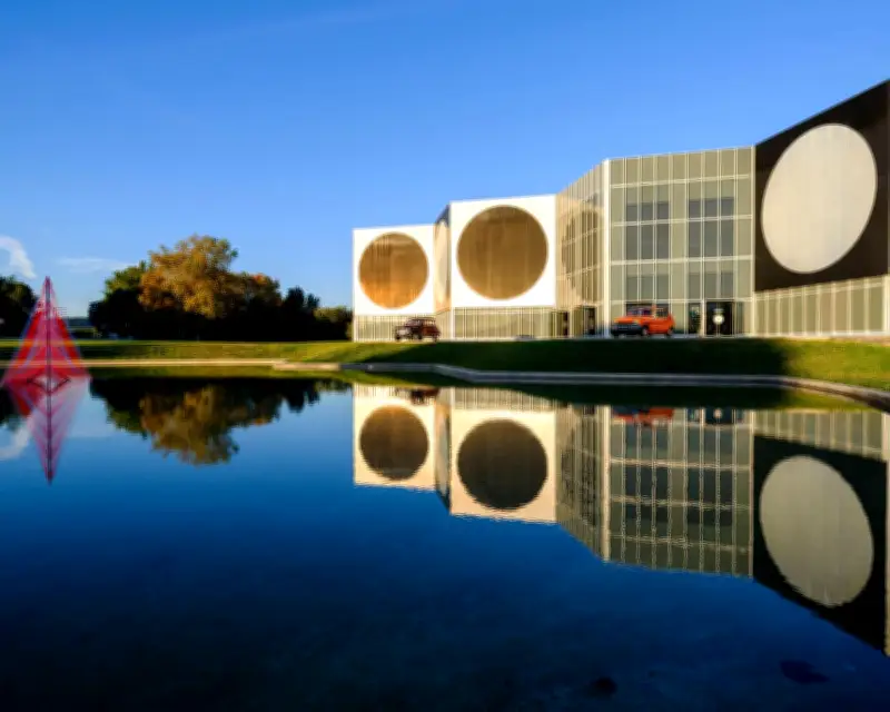 Art Trail Through Provence: Marseille to Arles Cultural Summer Guide