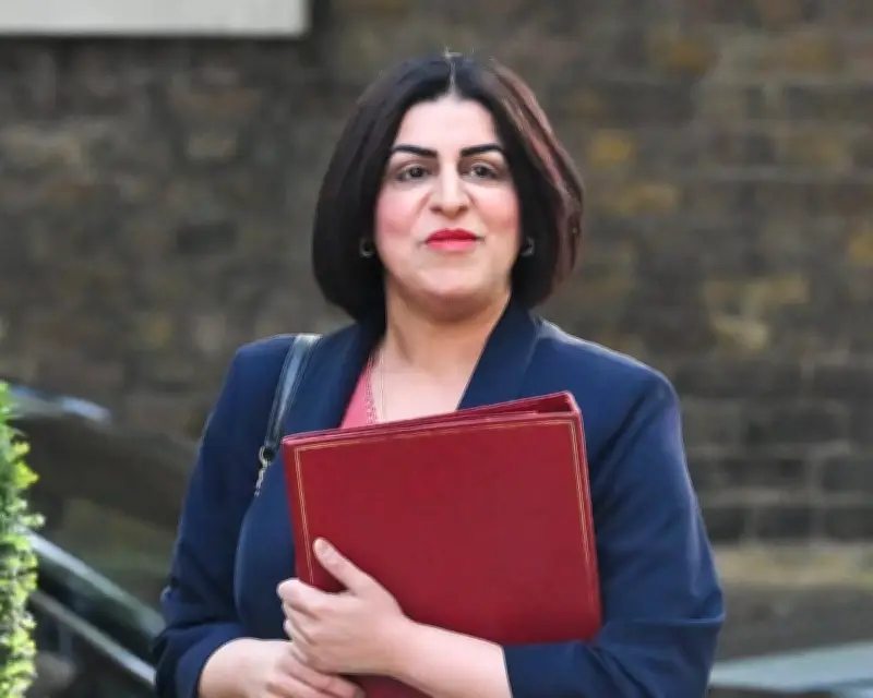 Asylum seekers in UK must pay towards living costs under new law