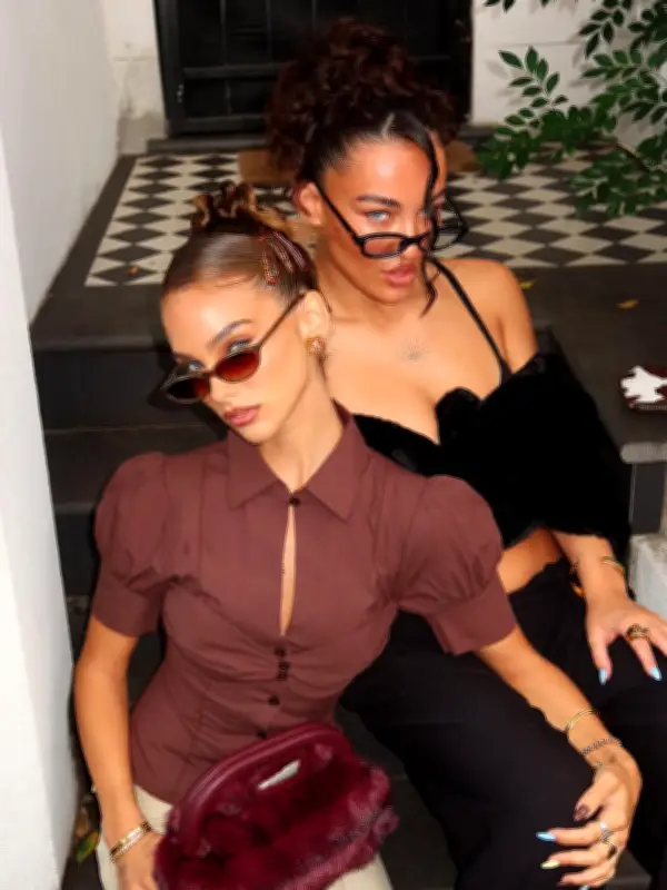 Aussie Influencers Slash Price of 'How to Be an Influencer' Event After Backlash