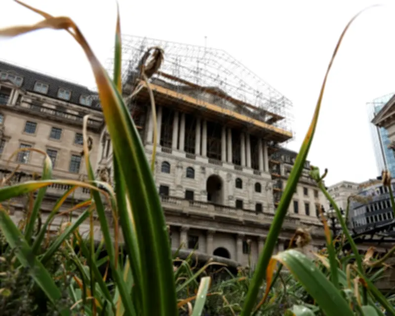 Bank of England Holds Interest Rates Steady at 4.5% Amid Sticky Inflation