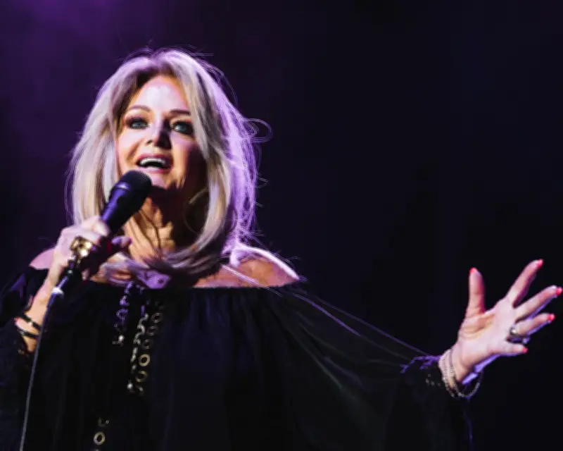 Bonnie Tyler Out of Coma but Remains in Intensive Care in Portugal