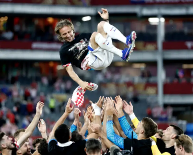 Budimir Rescues Croatia with Winner Against Panama on Modric's 200th Cap