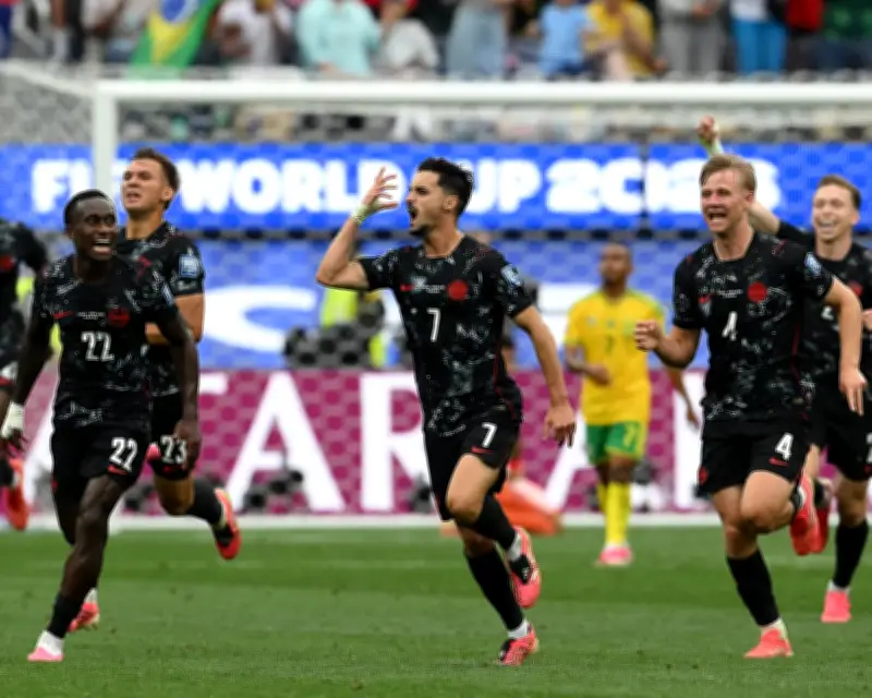 Canada beat South Africa in stoppage time to reach World Cup last 16