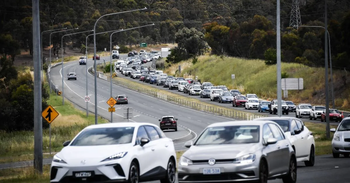 Canberra Drivers Adjust Routes as Peak Hour Spreads