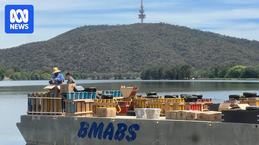 Canberra's Biggest NYE Fireworks to Light Up Lake Burley Griffin