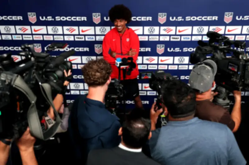 Chris Richards Races to Be Fit for US World Cup Opener Against Paraguay