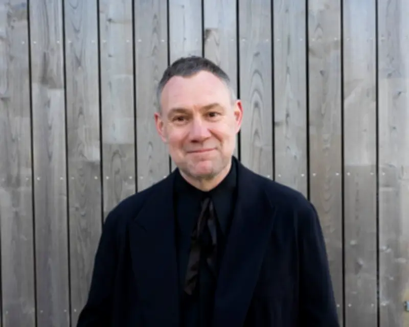 David Gray Reveals Honest Playlist: From Madness to Bob Dylan