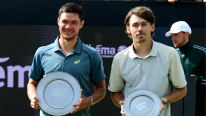 De Minaur falls to Majchrzak in Dutch grass-court final heartbreak