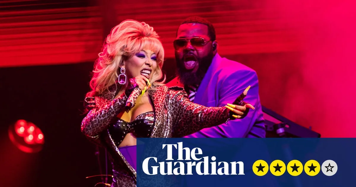 Doja Cat's Chaotic Perth Show: A Pop Provocateur at Her Peak