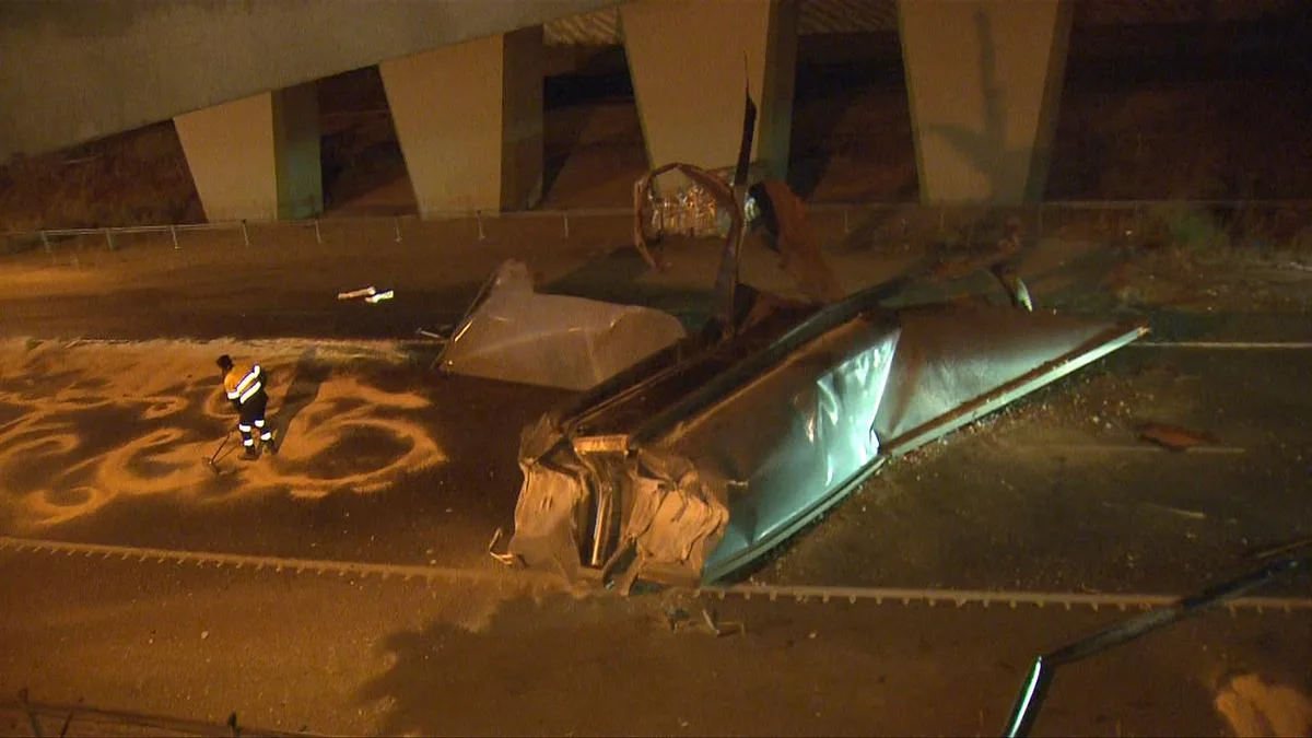 Dump Truck Smashes Kwinana Freeway Overpass, Causing Major Delays