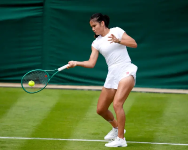 Emma Raducanu Cuts Short Training, Sparking Wimbledon Fears
