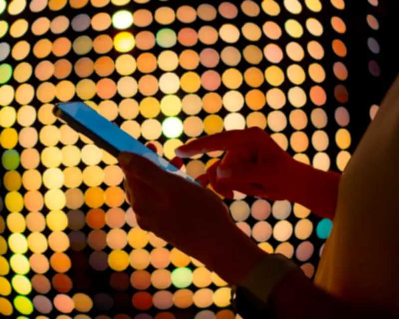 Experts Recommend Passkeys but Are Smartphone Pins Safer Than Passwords?