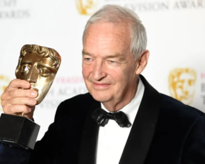 Former Channel 4 News Anchor Jon Snow Diagnosed with Alzheimer's