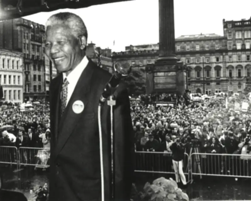 Free Nelson Mandela: Unmissable Documentary on Anti-Apartheid Struggle