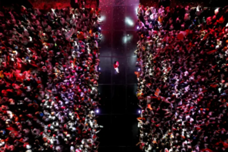 Global Photos: Dancing Devils, Ragpicker, and Reflecting Pool