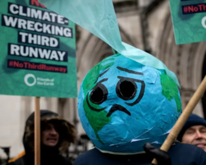 Heathrow Third Runway Economic Boost May Be 90% Smaller Than Claimed