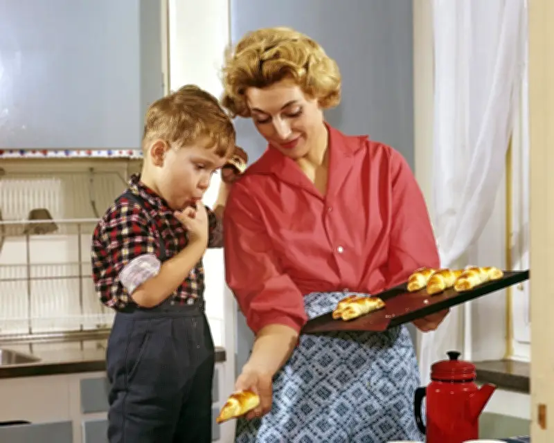 Home Is Where the Art Is: The Rise of the Epic Domestic Novel