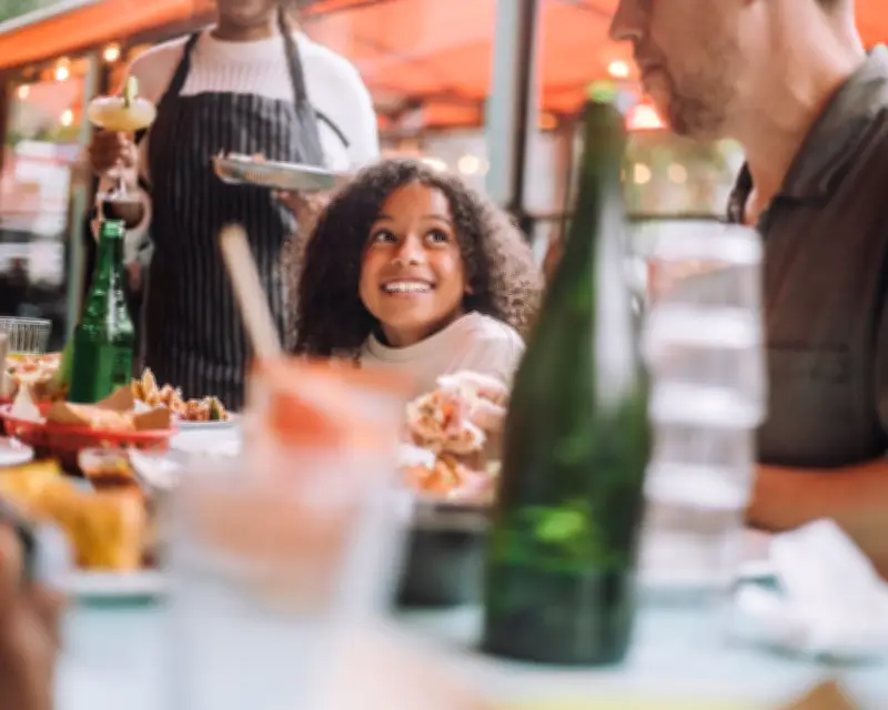 Hospitality Sector Criticizes Summer VAT Cut on Children's Meals as Laughable