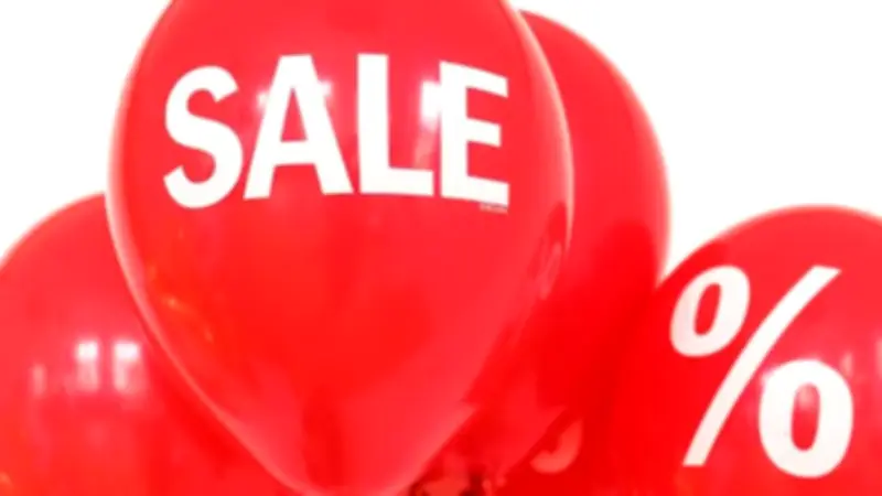 How Bait-and-Switch Sales Tricks Make Us Click on Online Bargains