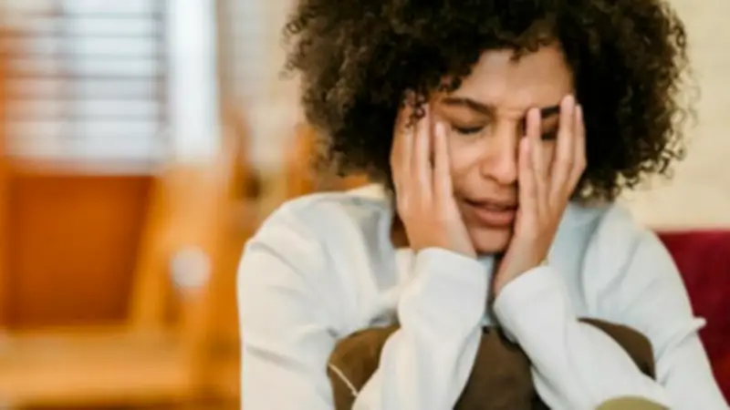 Intrusive vs Suicidal Thoughts: Key Differences Explained