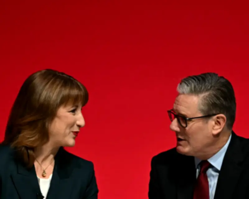 John Healey and Rachel Reeves Back Keir Starmer Amid UK Politics Turmoil