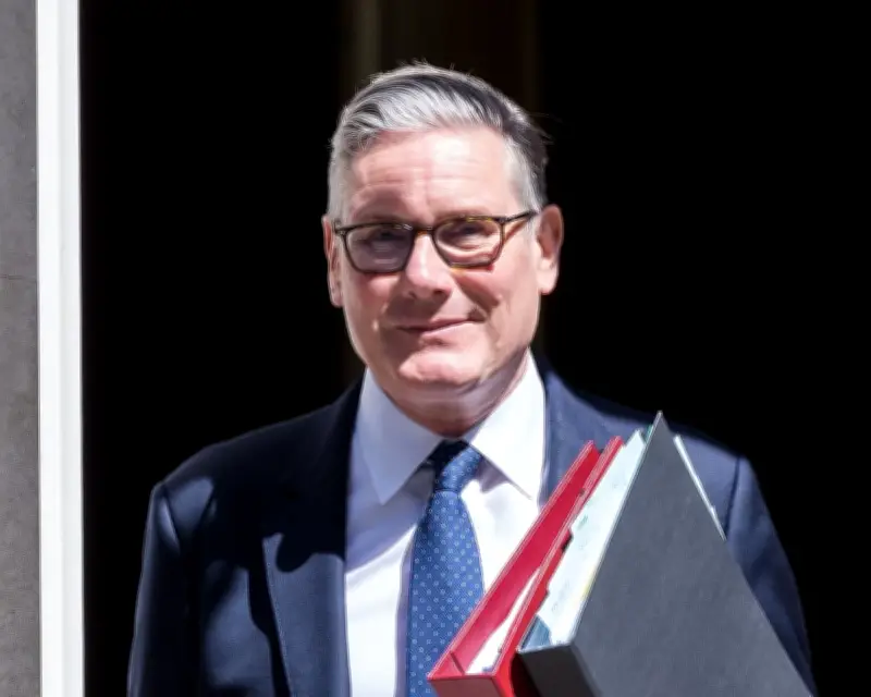 Keir Starmer to Remain Labour MP After Leadership Speculation