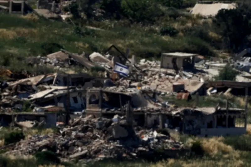 Lebanese Leaders Condemn Iran as Israel-Hezbollah Clashes Escalate