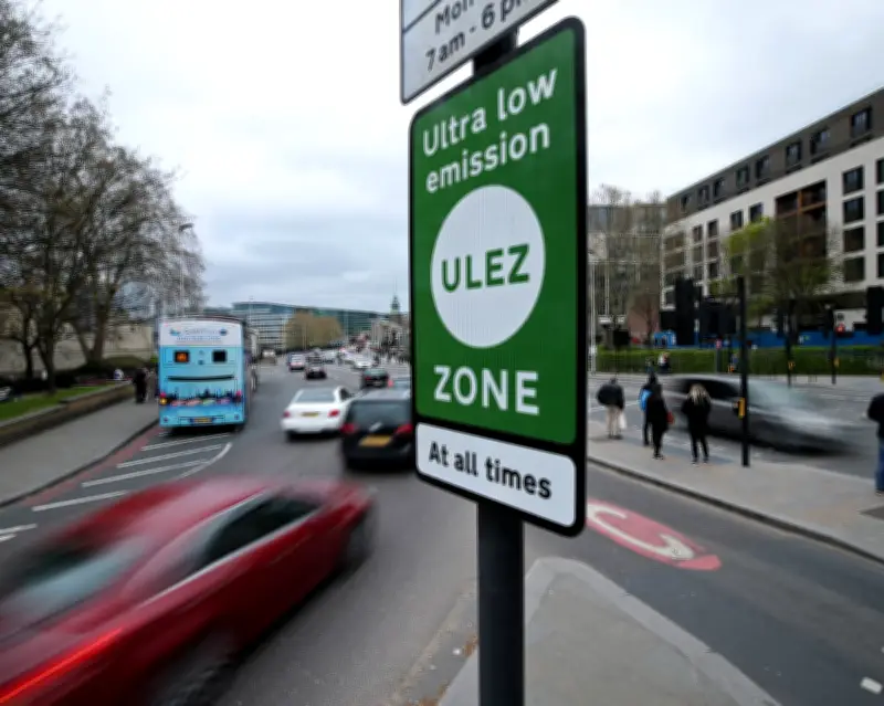 London Air Pollution Deaths Fall by Nearly 30% in a Decade