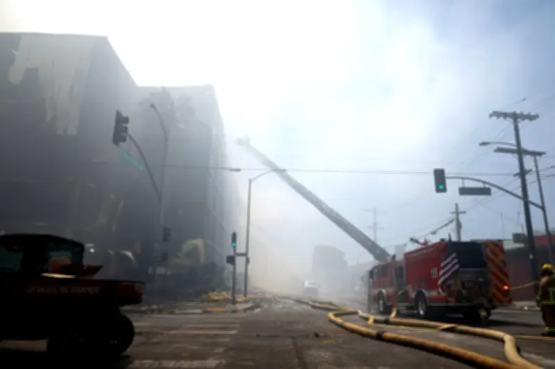 Los Angeles Warehouse Fire: 2 Dead, 4 Injured in Blaze