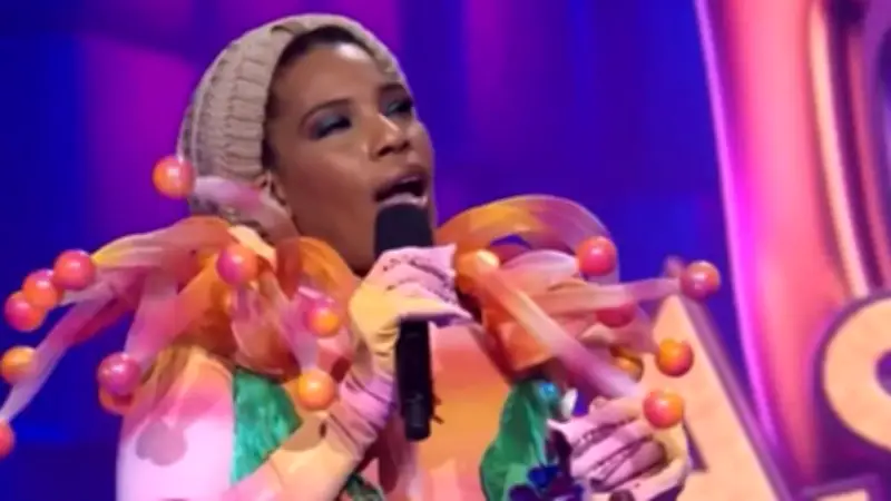 Macy Gray Rumored as Pre-Game Act for NFL at MCG