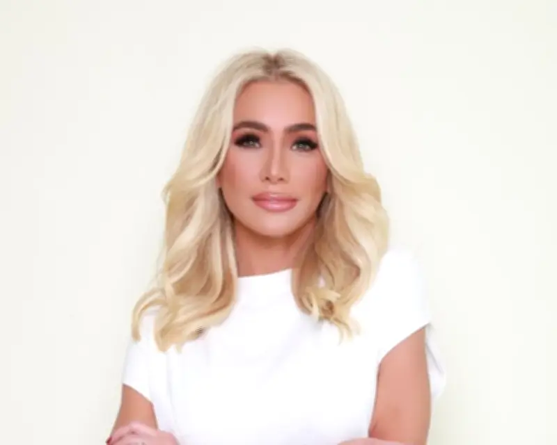 Maga influencer Melissa Rein Lively pleads guilty to London tube assault