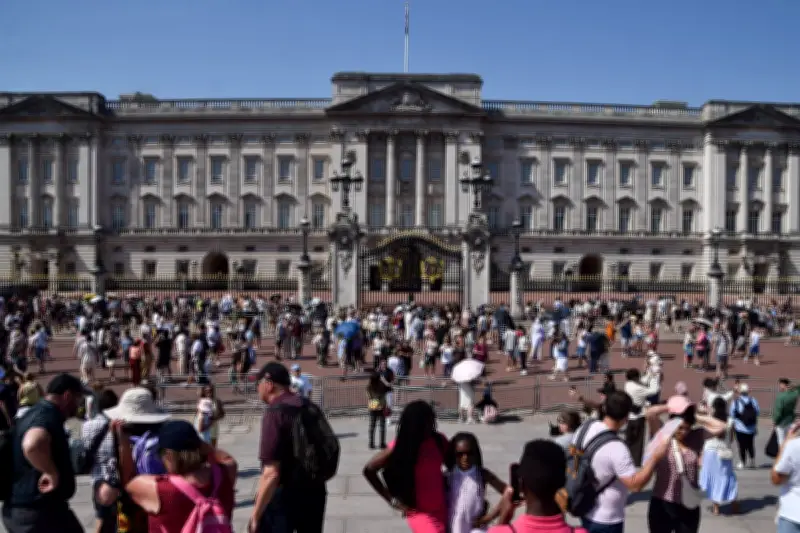 Make Buckingham Palace Fit for the People and Democracy