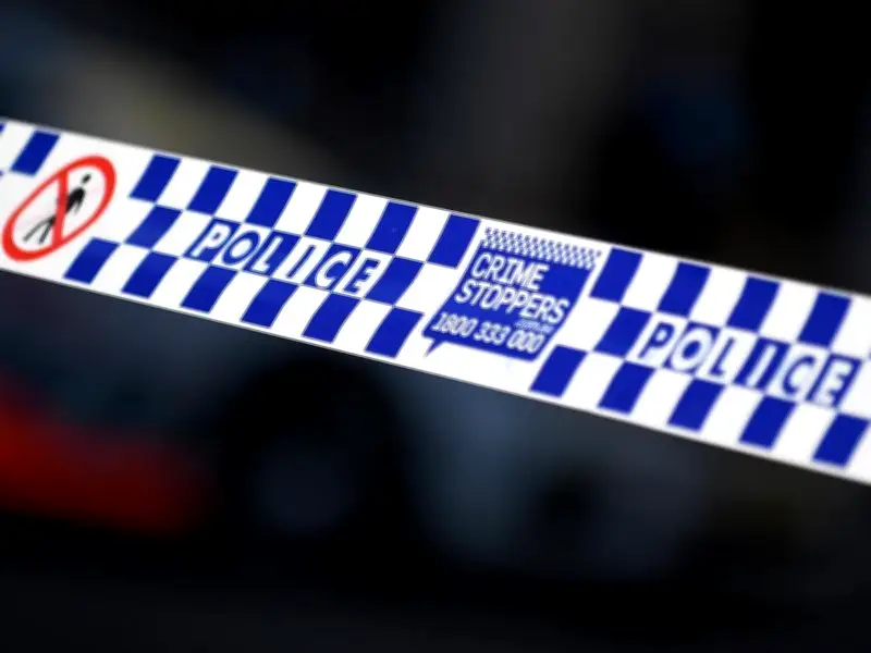 Man dies, four injured in Melbourne's north after vehicle veers into oncoming traffic