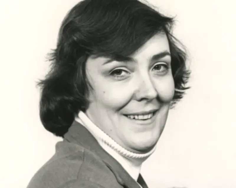 Meriel Dickinson, English folk singer and teacher, dies at 86