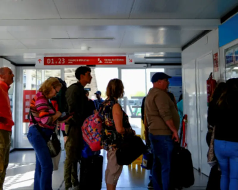 Million migrants in Spain apply to regularise status under new scheme