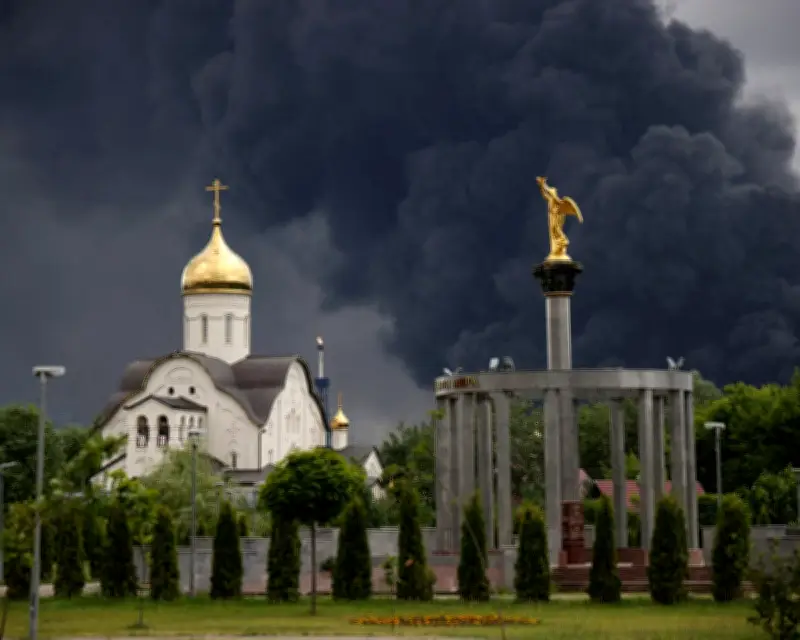 Moscow 'Morale Bombing' Not Justified, Experts Say