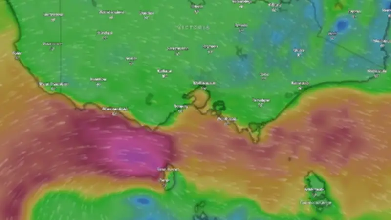 Multiple Aussie States on Alert for Blizzards and Abnormally High Tides