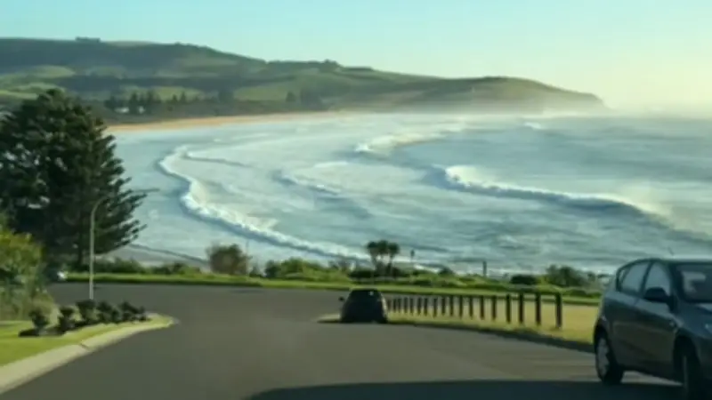 NSW Tourists Fined Over $12k on 'Australia's Prettiest Street'