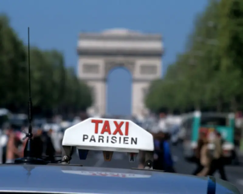Paris taxi scam costs Monzo customer thousands in chargeback fight