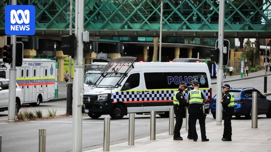 Perth Invasion Day Rally Evacuated Over Explosion Fears