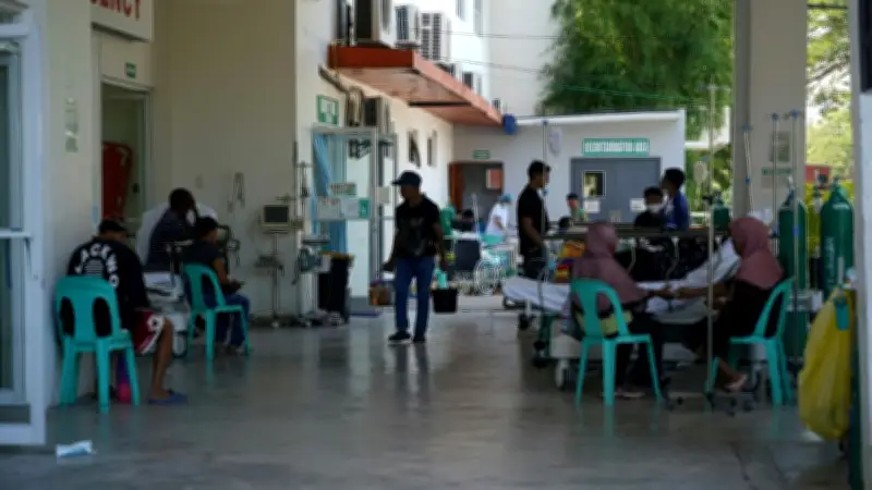 Philippine Quake Death Toll Rises to 41, Outdoor Hospitals Set Up