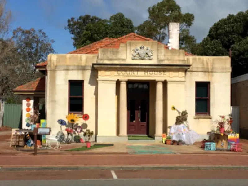 Pinjarra Women's Centre Relocates to Court House After Unsafe Premises